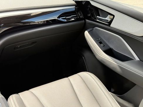 Certified 2026 Acura MDX SH-AWD image 15