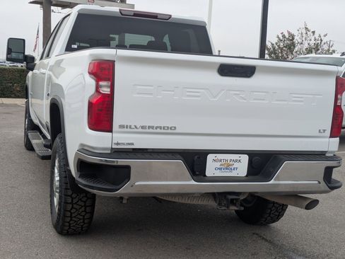 Certified 2023 Chevrolet Silverado 2500 LT w/ Convenience Package image 5