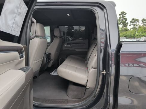 Used 2023 GMC Sierra 1500 SLT w/ SLT Premium Package RWD image 11