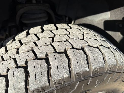 Used 2018 Chevrolet Silverado 1500 LT w/ All Star Edition image 27