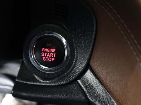 Used 2022 Subaru Outback Touring image 41