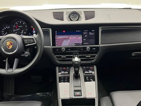 Used 2022 Porsche Macan GTS image 29