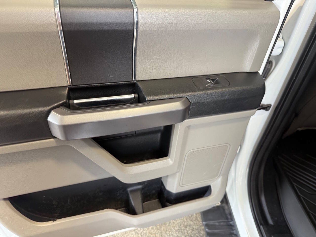 Used 2018 Ford F150 XLT AWD/4WD image 22