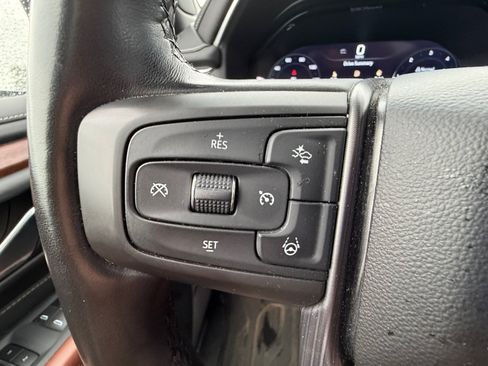 Used 2023 GMC Yukon XL Denali Ultimate AWD/4WD image 15