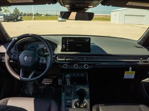 Used 2025 Honda Civic Sport Touring image 13