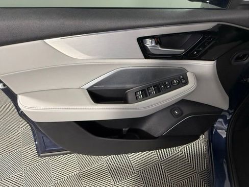 Used 2025 Acura MDX w/ Technology Package image 15