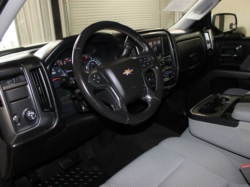 Used 2017 Chevrolet Silverado 1500 LT w/ All Star Edition RWD image 17