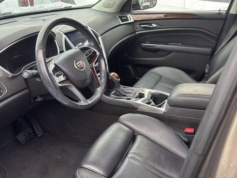 Used 2014 Cadillac SRX Luxury FWD image 3