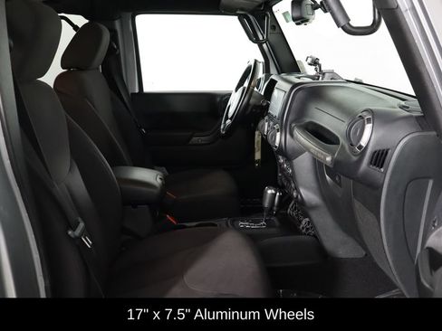 Used 2015 Jeep Wrangler Unlimited Sport w/ Quick Order Package 24S AWD/4WD image 18