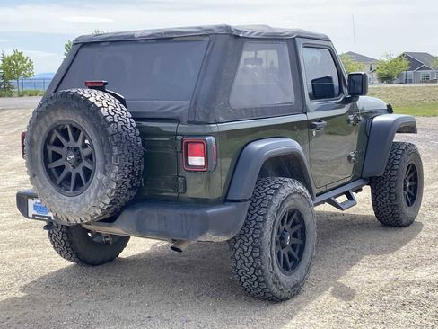 Used 2022 Jeep Wrangler Sport AWD/4WD image 14