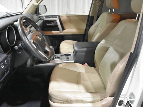 Used 2013 Toyota 4Runner Limited RWD image 36