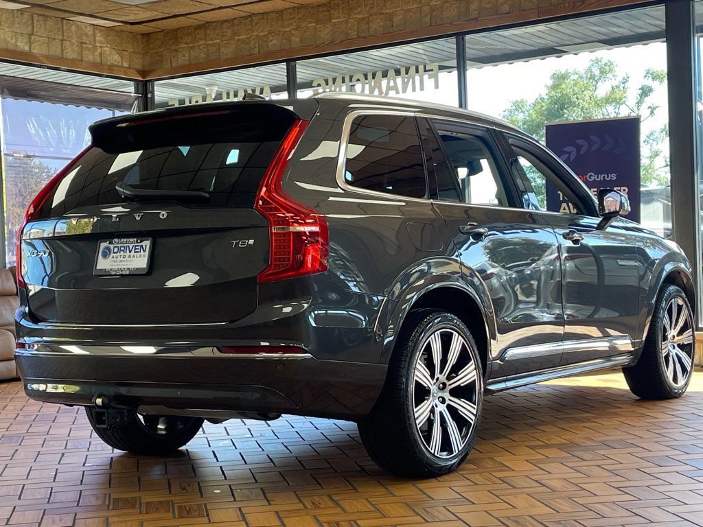 Used 2025 Volvo XC90 T8 Ultra AWD/4WD image 11