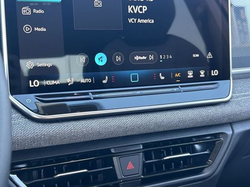New 2026 Volkswagen Tiguan S FWD image 23