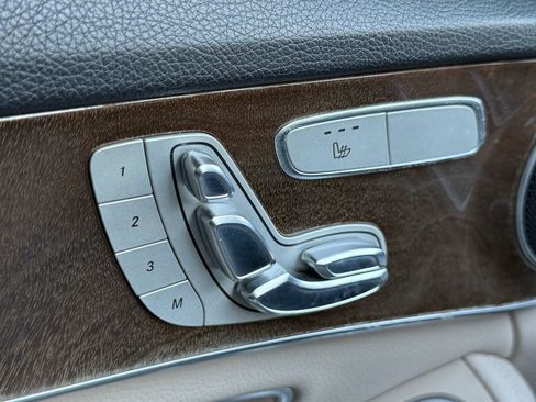 Used 2018 Mercedes-Benz C 300 Sedan image 21