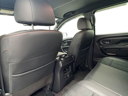 Used 2021 Nissan Titan PRO-4X AWD/4WD image 19