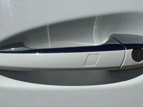 Used 2014 Mercedes-Benz ML 350 ML 350 4MATIC Sport Utility 4D w/ Premium 1 Package image 12