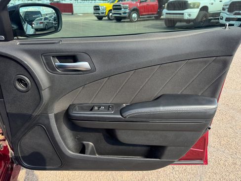 Used 2020 Dodge Charger GT w/ Blacktop Package RWD image 29