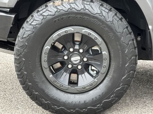 Used 2018 Ford F150 Raptor w/ Equipment Group 802A Luxury AWD/4WD image 26