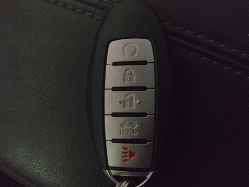 Used 2023 Nissan Sentra SV w/ All-Weather Package FWD image 32