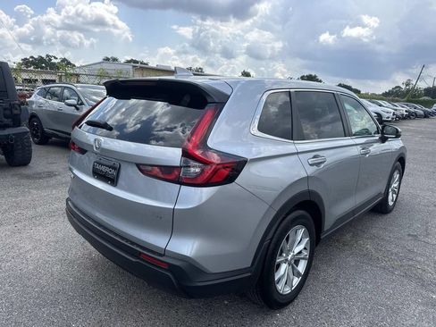 Used 2024 Honda CR-V EX image 8