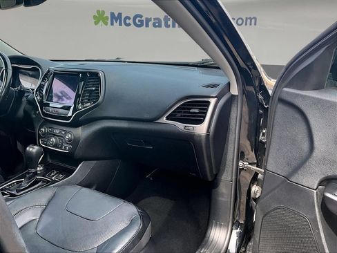 Used 2020 Jeep Cherokee Limited AWD/4WD image 30