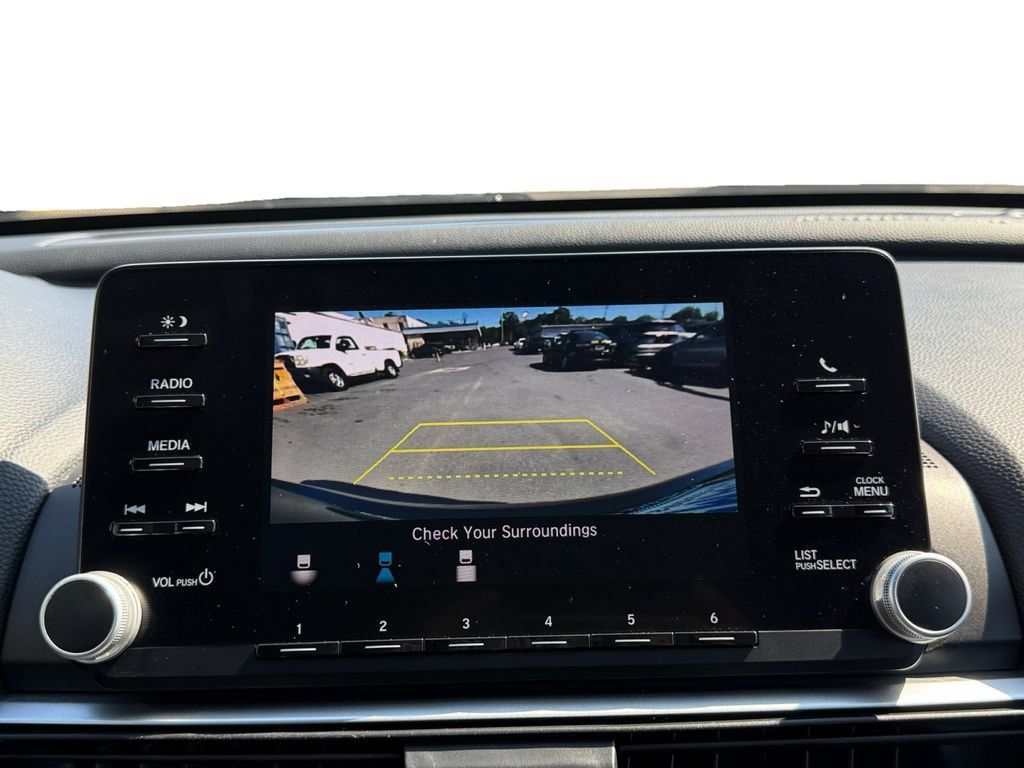 Used 2019 Honda Accord LX image 15