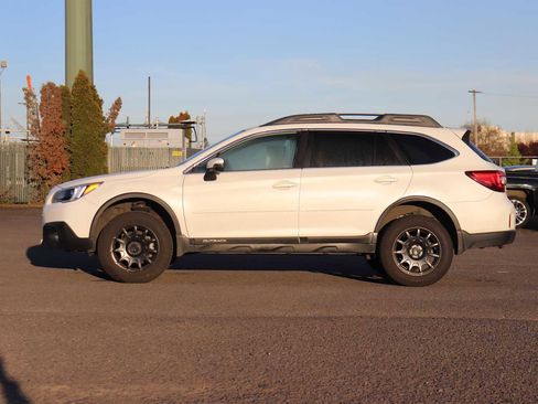 Used 2015 Subaru Outback 2.5i Limited image 8
