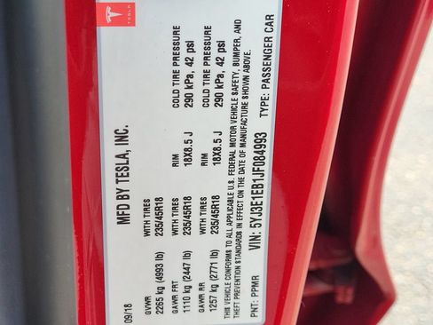 Used 2018 Tesla Model 3 Performance AWD/4WD image 32