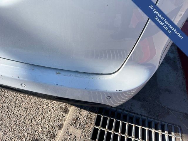 Used 2020 Chrysler Pacifica Touring-L Plus FWD image 8