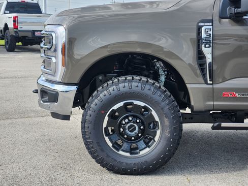 New 2026 Ford F350 King Ranch w/ Tremor Off-Road Package AWD/4WD image 6