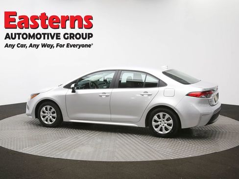 Used 2024 Toyota Corolla LE image 60