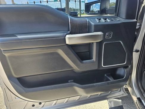 Used 2021 Ford F250 Lariat AWD/4WD image 17