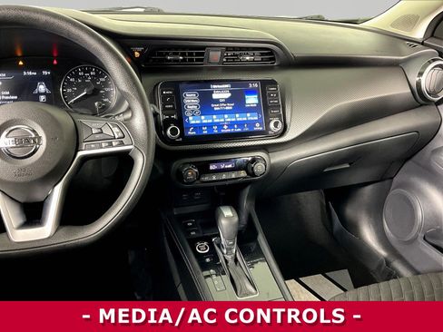 Used 2021 Nissan Kicks SV FWD image 9