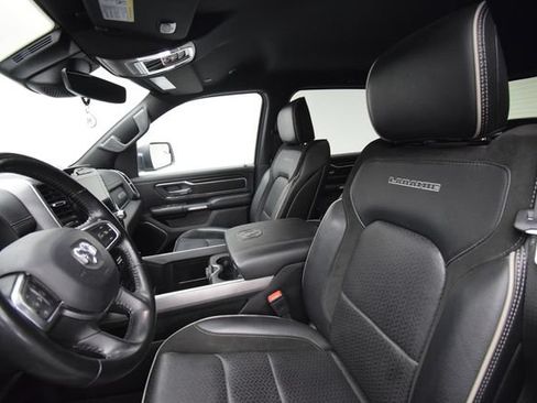 Used 2023 RAM 1500 Laramie AWD/4WD image 14