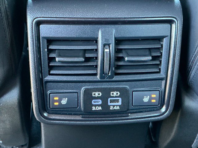 Used 2025 Subaru Forester Touring AWD/4WD image 10