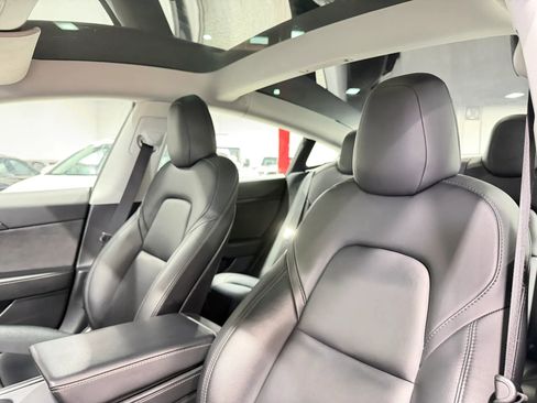 Used 2021 Tesla Model 3 Long Range AWD/4WD image 4