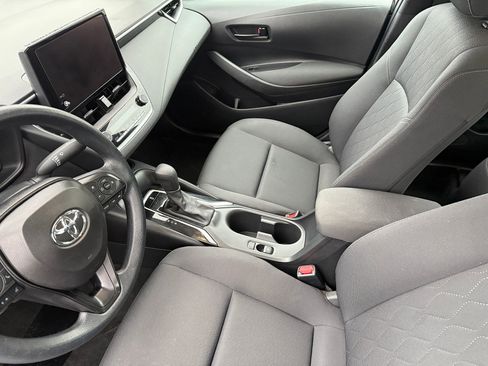 Used 2023 Toyota Corolla LE image 10