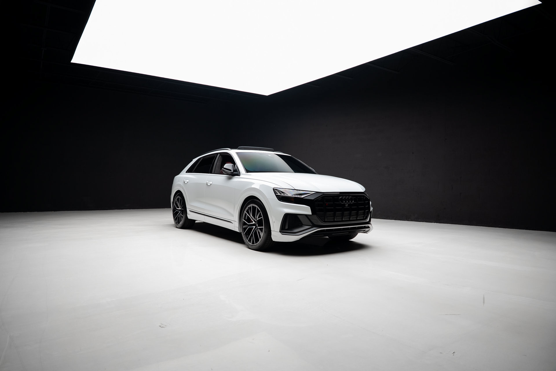 Used 2022 Audi SQ8 Prestige AWD/4WD image 84