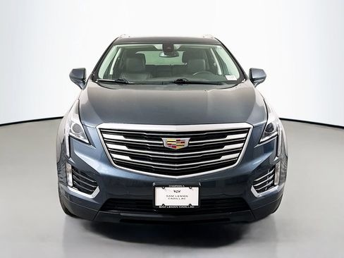 Used 2019 Cadillac XT5 Luxury image 2