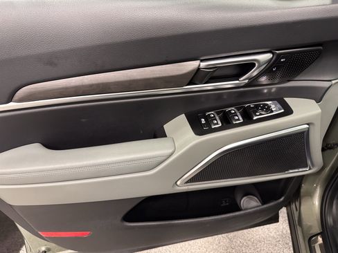 Certified 2024 Kia Telluride SX Prestige X-Line image 24