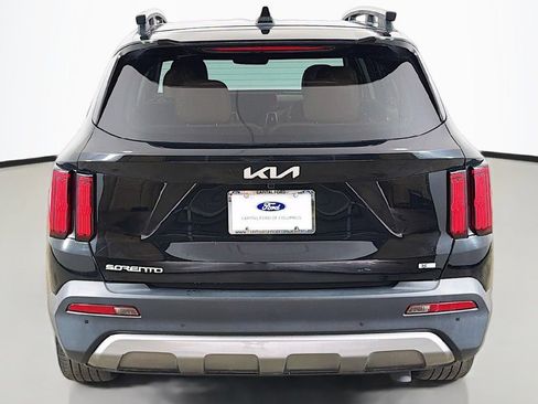 Used 2023 Kia Sorento SX Prestige AWD/4WD image 18