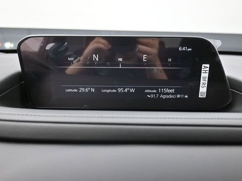 Used 2025 MAZDA CX-30 AWD 2.5 S image 9