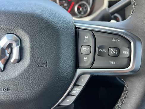New 2026 RAM 3500 Big Horn AWD/4WD image 25