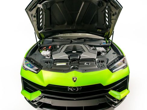 Used 2024 Lamborghini Urus Performante image 46