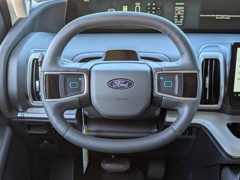 New 2025 Ford Expedition Max Active image 39