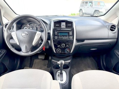 Used 2015 Nissan Versa Note SV image 20
