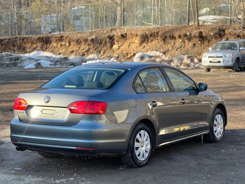 Used 2014 Volkswagen Jetta S image 6