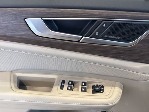 New 2026 Volkswagen Atlas SEL Premium R-Line image 17