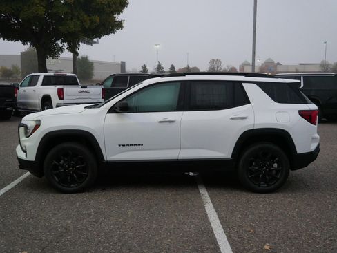 New 2026 GMC Terrain Elevation w/ Elevation Premium Package image 4