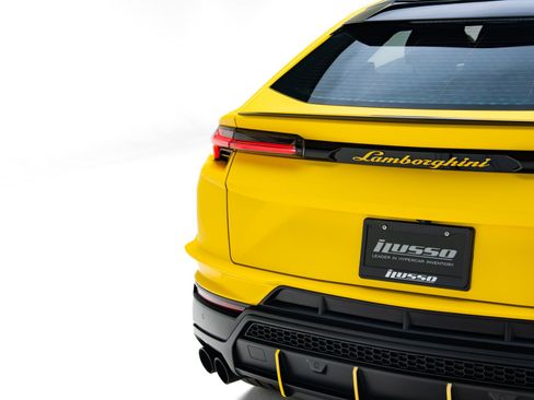 Used 2024 Lamborghini Urus S AWD/4WD image 34